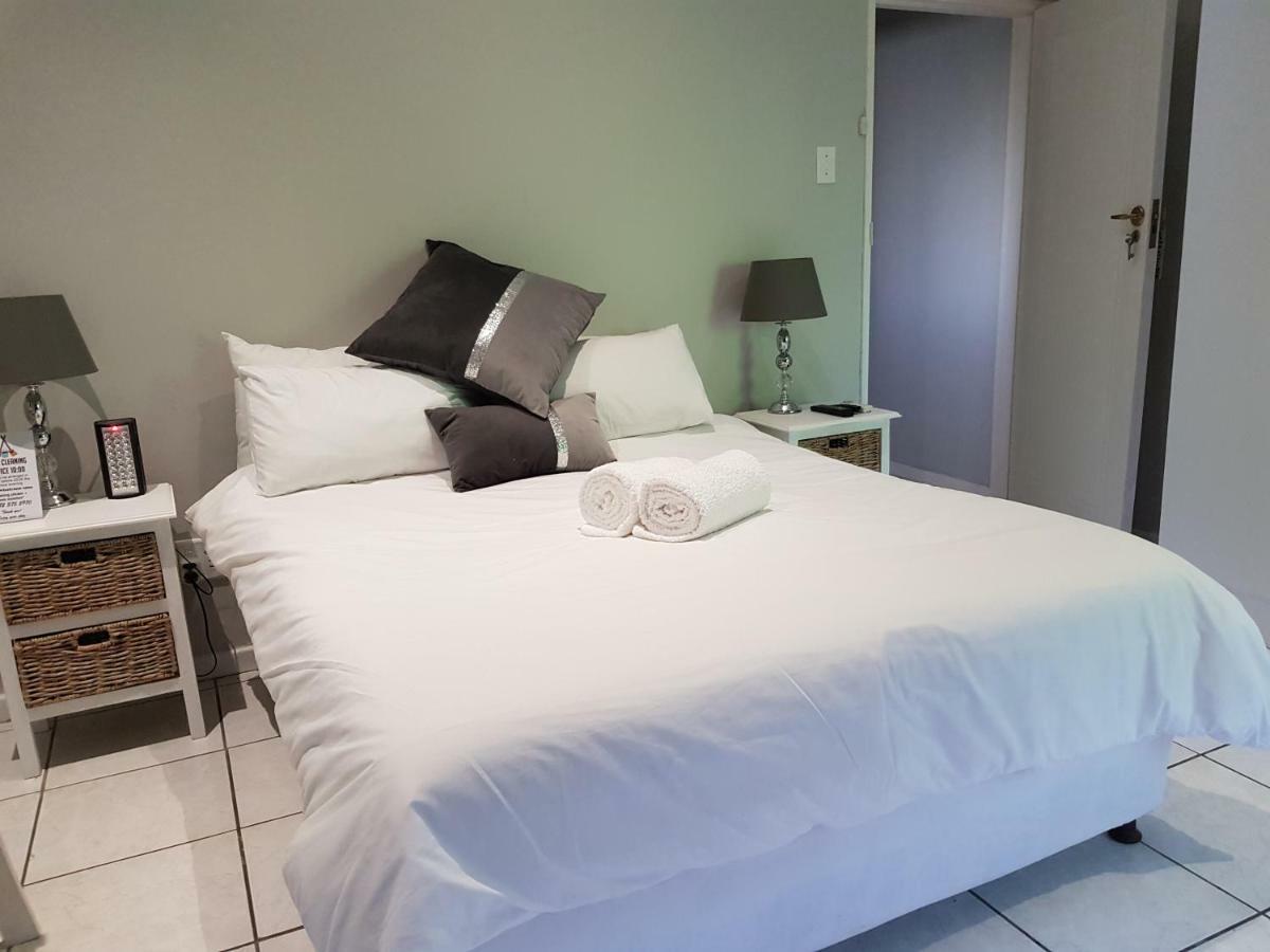 Zonnevanger Guesthouse Noorder-Paarl Exterior photo