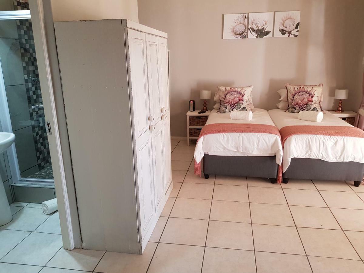 Zonnevanger Guesthouse Noorder-Paarl Exterior photo